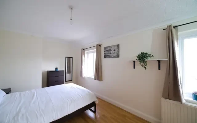 apartment in Stratford 3