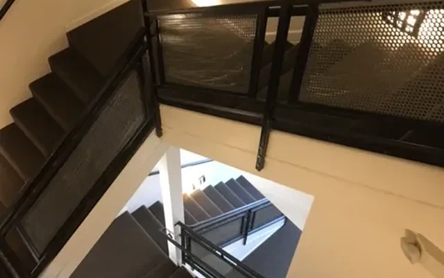 Near North Apartments 4