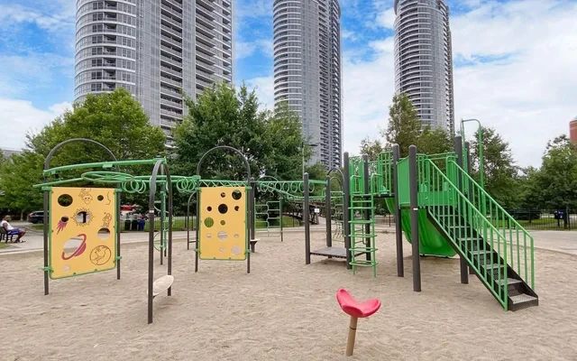 Ventus II at Metrogate Condos 3