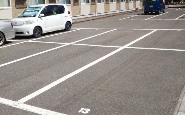 レオパレス常 4