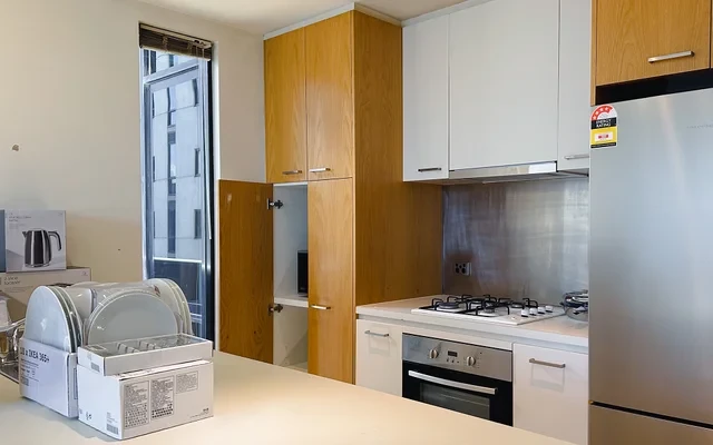 1906/5 Caravel Lane 3