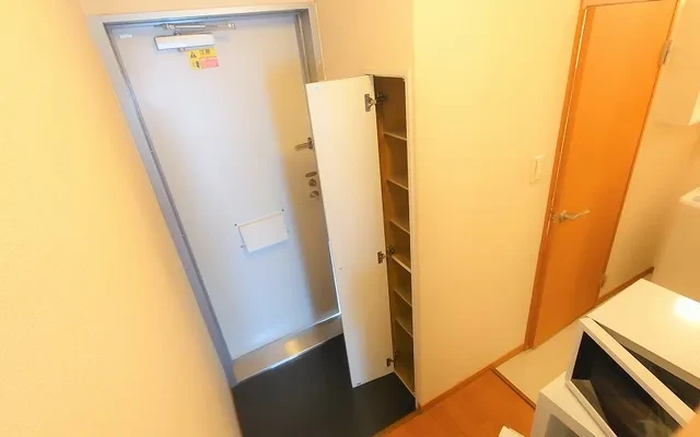 レオパレス久保 3