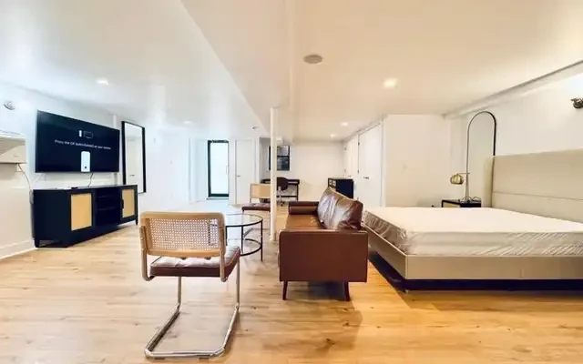 330 Starr Street, Brooklyn - New York student accommodation - 5 bed 2 bath