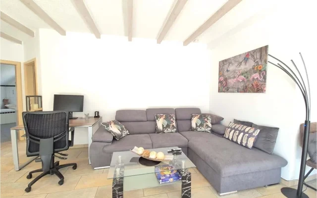 Wohnung mit 2 Schlafzimmer 4