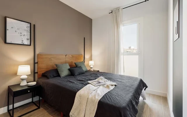 Meva - 2 bedrooms and terrace in Eixample Dreta 2