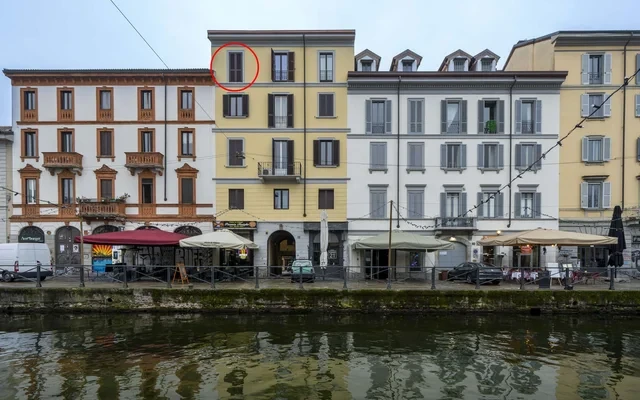 Bright Open-Space with a View of the Navigli in Via Ripa di Porta Ticinese, Milan 0