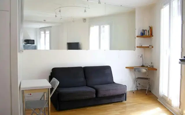 Rue de l'École Polytechnique 4