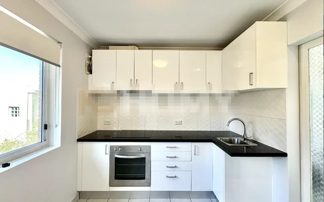 82-84 Houston Rd 4