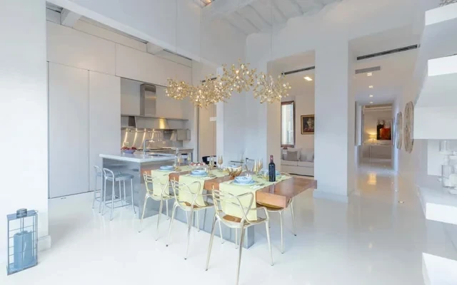 Suite with Terrace in Florence 3