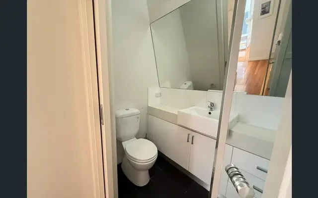 2 Nottingham Street 1