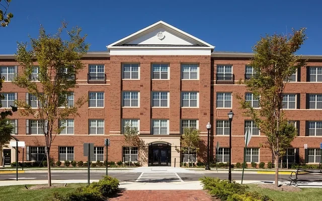 Madison at Ballston Station-Interim - Arlington student accommodation