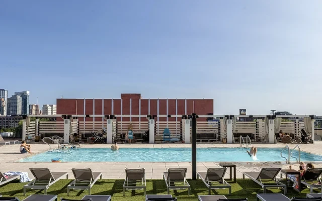 Hudson House West - Jersey City student accommodation - Sundeck