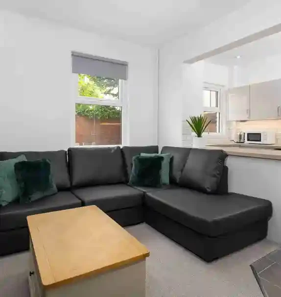 97 Boswell Street, L8