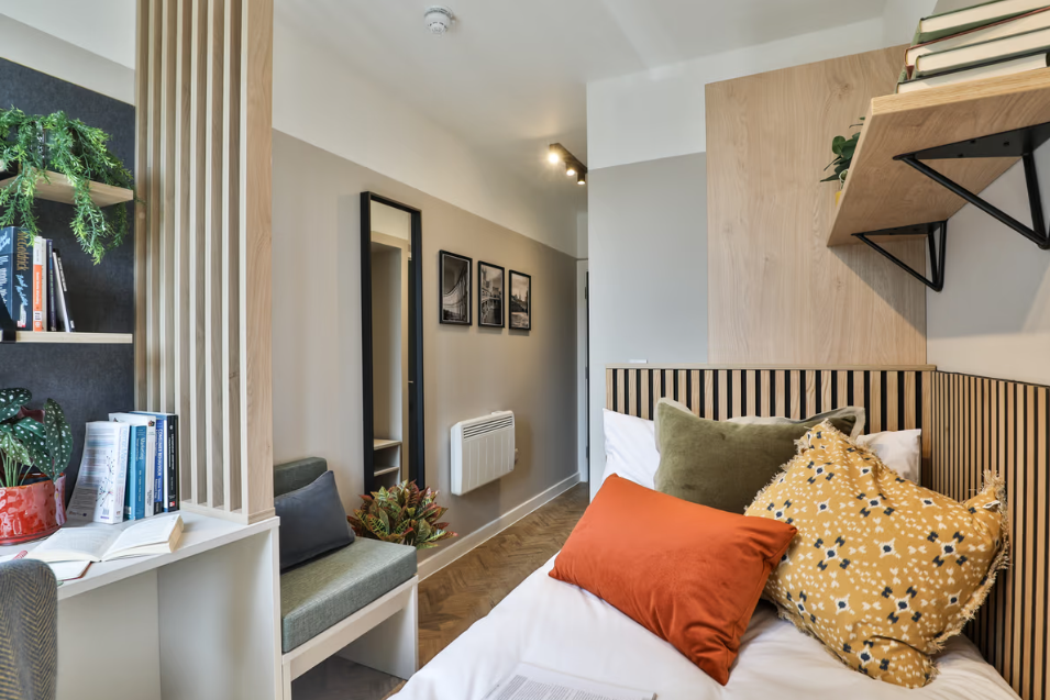 Premium 4 Bed Apartment