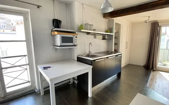 PARIS 5e·45m²·F2·Appartement·With furniture 0