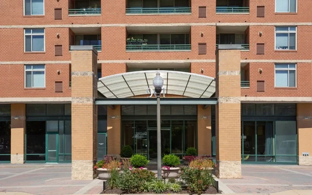 Virginia Square Apartments - Arlington student accommodation