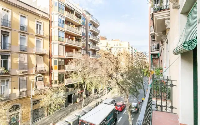 apartment in La Sagrada Familia (Eixample) 0