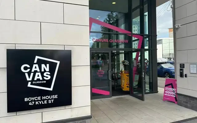Canvas Glasgow 1