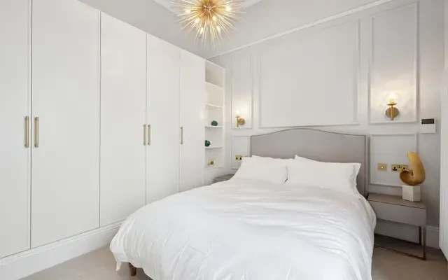 Cornwall Gardens, South Kensington, London, SW7 4AZ 4