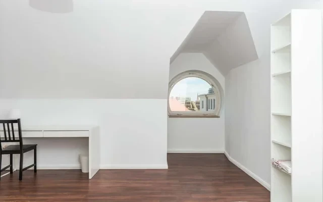 Reger Platz 2DE-02-034M 1