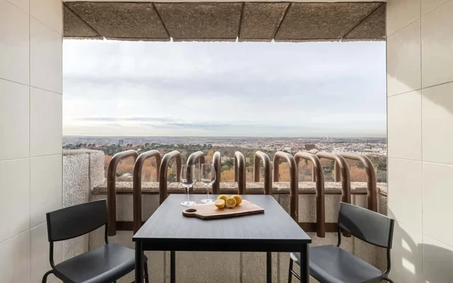 Lineal - 2 bedrooms and balcony in Goya 2