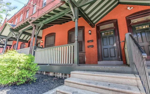 UCA - 3926 Sansom Street 0