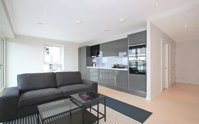 Glasshouse Gardens London E20 0