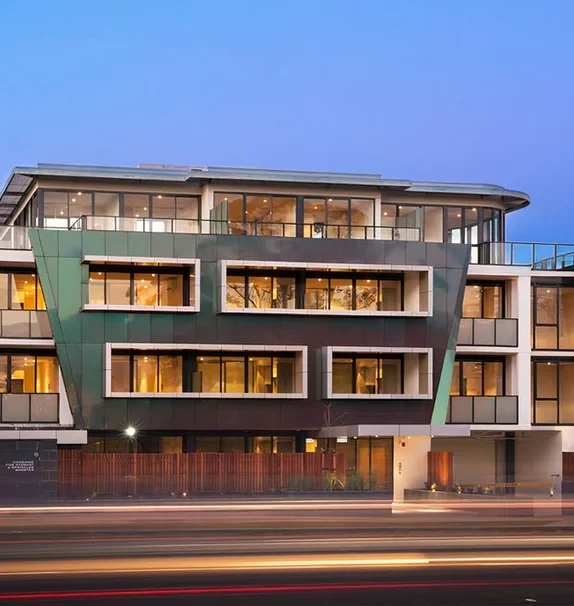 951-955 Dandenong Road