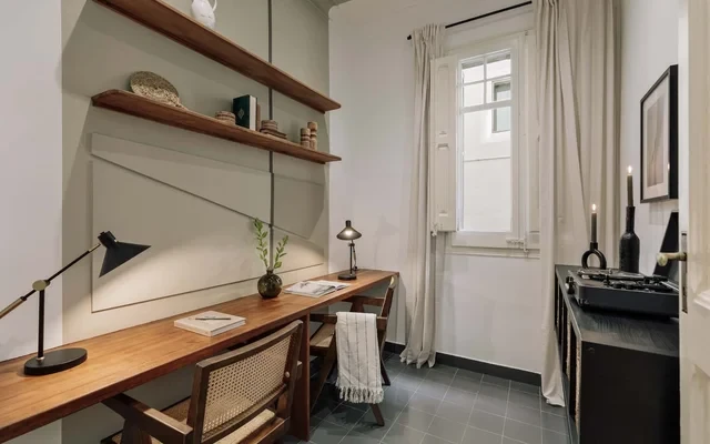 Uru - 2 bedrooms and balcony in Vila de Gracia 2
