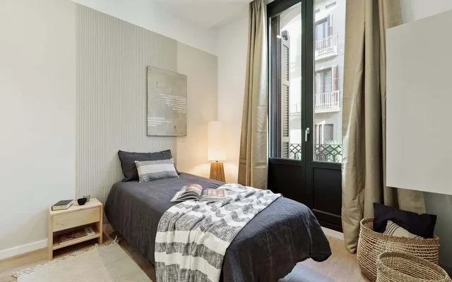 Batipaglia - 2 bedrooms and terrace in Ciutat Vella 4