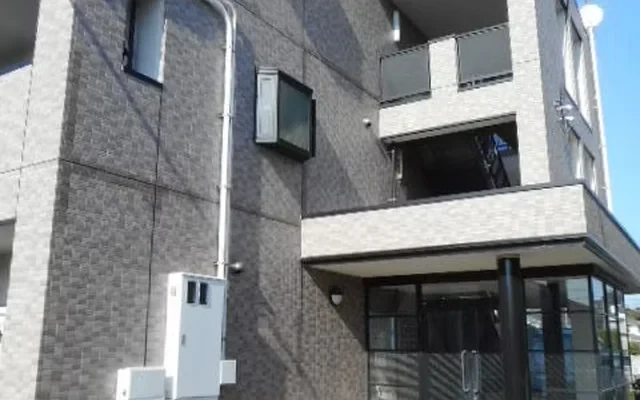 Breeze Perfume 305 2