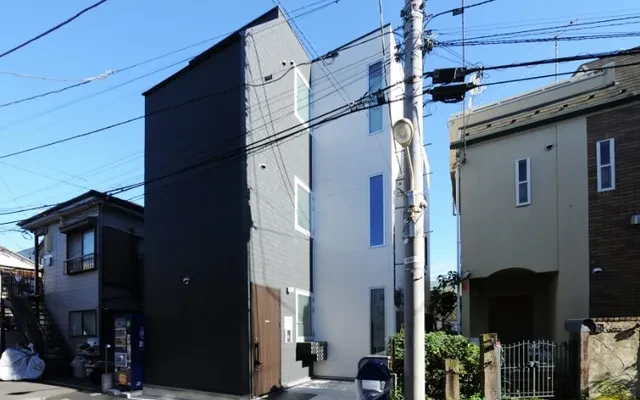 TOKYO β 西新宿五丁目2 0