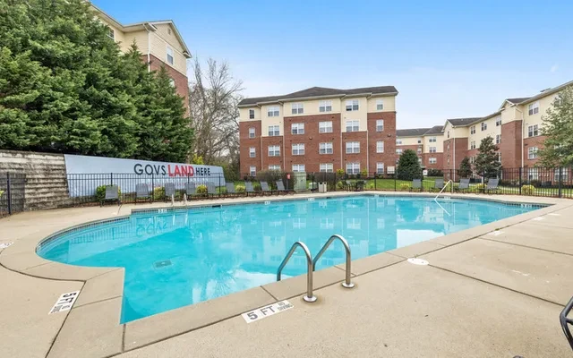 University Landing 3