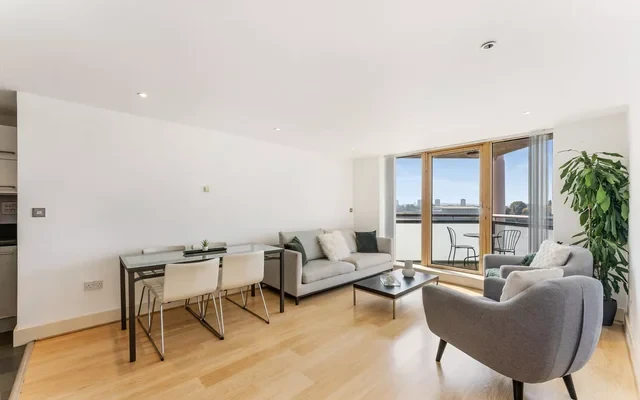 Orion Point, Crews Street, Docklands, London, E14 2