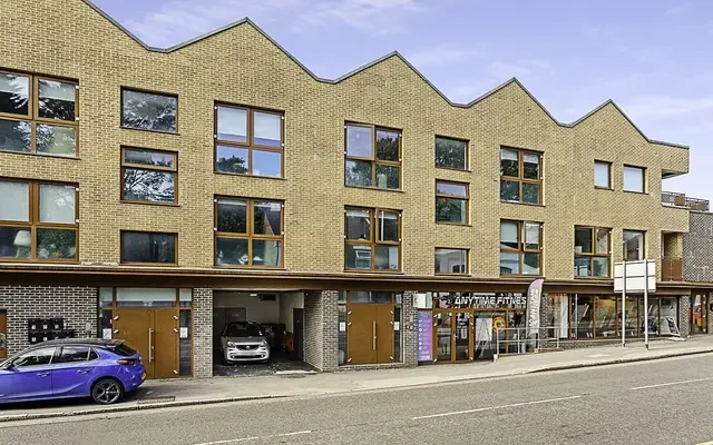 Aldenham Road 12489# 0