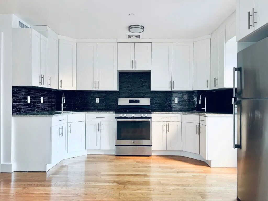 685 Myrtle Avenue, Ridgewood