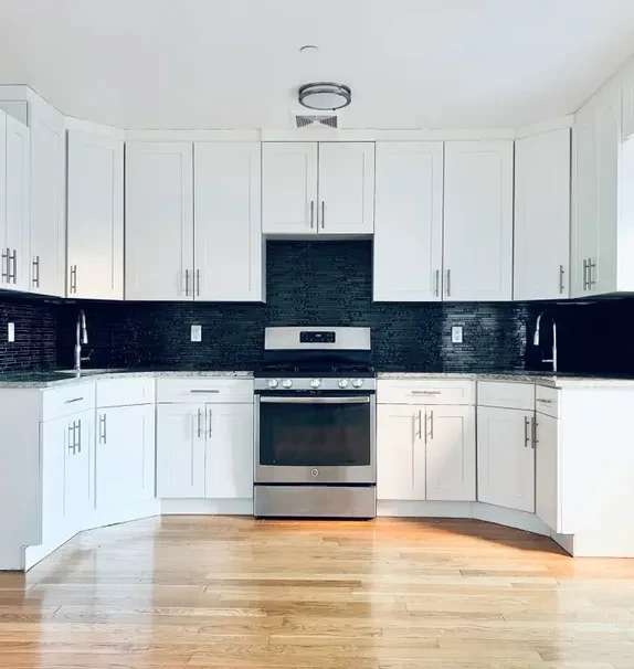 685 Myrtle Avenue, Ridgewood