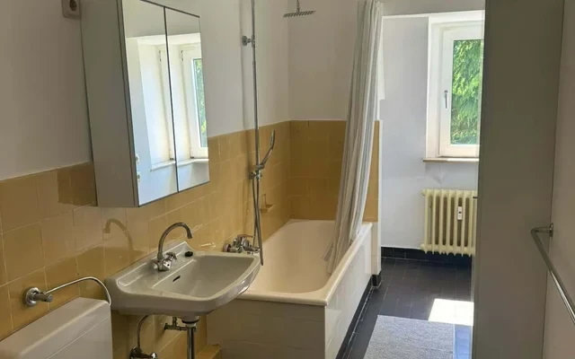 Suevenstrasse Koeln 50679 Germany 4