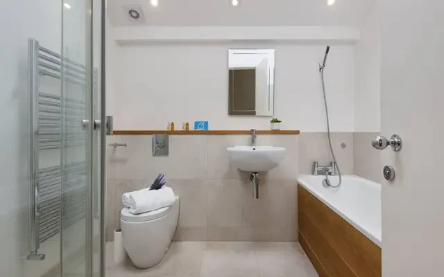 Belsize Lane, Belsize Park, London, NW3 5AG 1