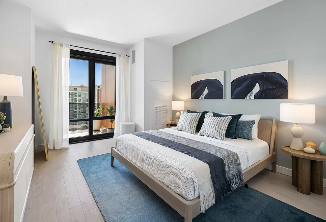 3 bed 3 bath