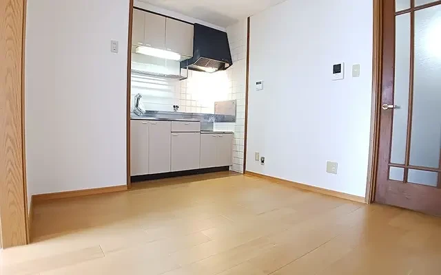 ソレイユ 西本パート1A 101号室 - ที่พักนักศึกษาในเมืองชิซุฟุ - 101 - 3DK