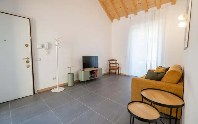 Apartment in Via Sebastiano del Piombo, Milano for 101 m² with 2 bedrooms 2
