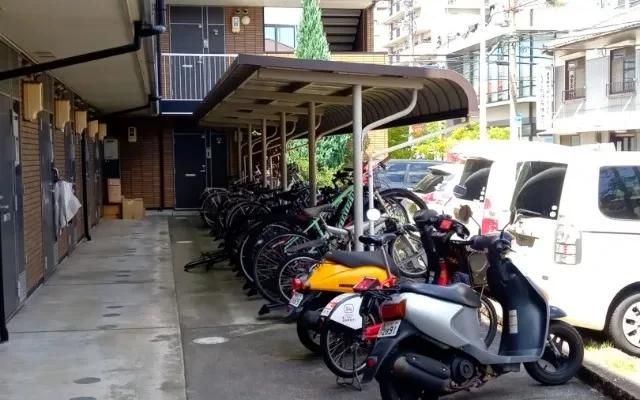 レオパレス菊井 215号室 2