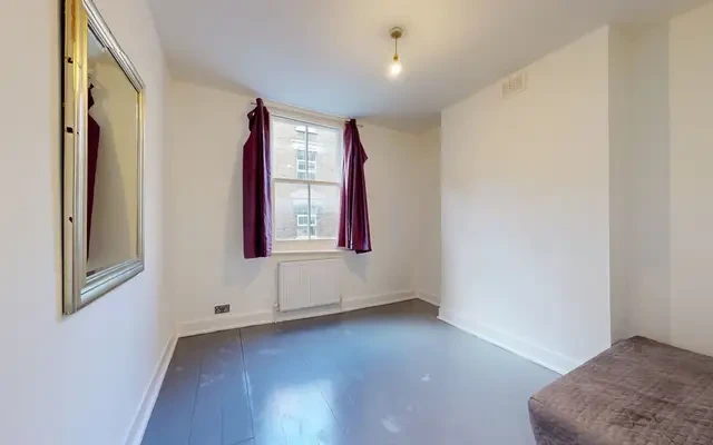 Penfold Place 11402# 3