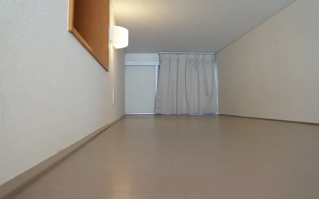 レオパレス朝日 4