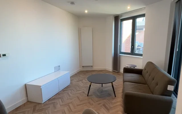 HL-River Apartments 4