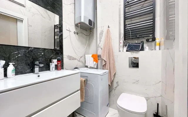 Apartment in Via Santa Maria Valle, Milano for 33 m² 2