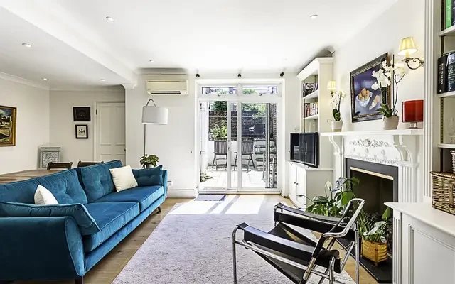 Hogarth Road 12144# 3