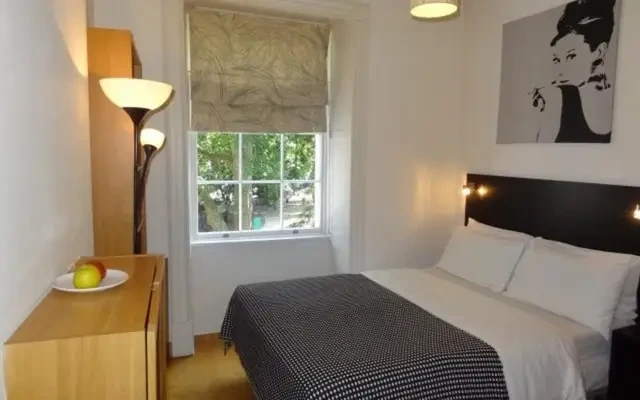 Cartwright Gardens 28159# 1