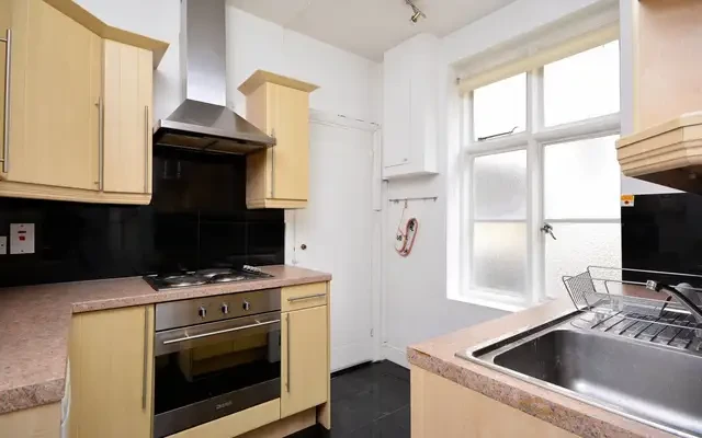 Chesterfield Gardens, Mayfair, W1J 1